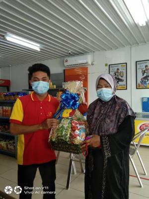 Pemenang cabutan bertuah BURAQ OIL GUNUNG SEMANGGOL