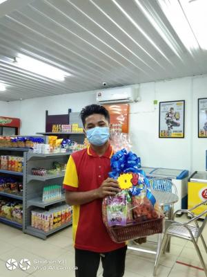 Pemenang cabutan bertuah BURAQ OIL GUNUNG SEMANGGOL