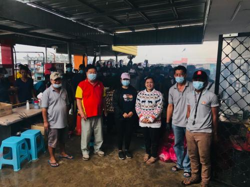 CSR Program under SS Petroleum; Giving essential food to 400 customers of Buraqoil at Semporna, Sabah