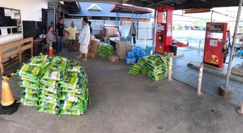 CSR Program under SS Petroleum; Giving essential food to 400 customers of Buraqoil at Semporna, Sabah